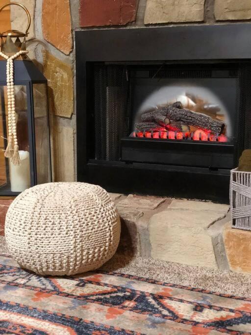 Casa vacanze With New Hot Tub, Near Dollywood .2bd.2ba.sleeps6.bbq Sevierville